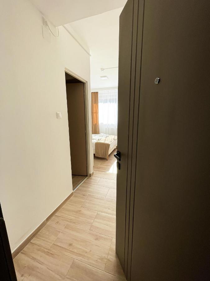 Oereg-To Hotel Es Rendezvenyter Тата Экстерьер фото
